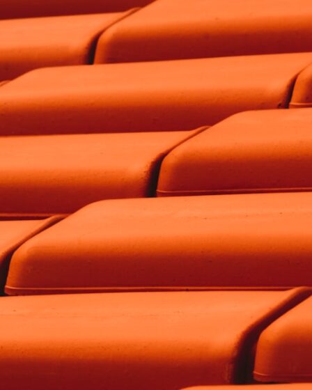 Hoeveel dakpannen per m2 heb je nodig? Praktische klustips voor jouw dakproject